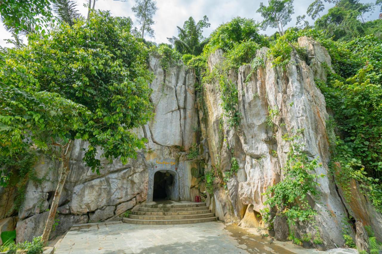 Fivitel Cổng Trời Đông Giang Hotel Exterior foto